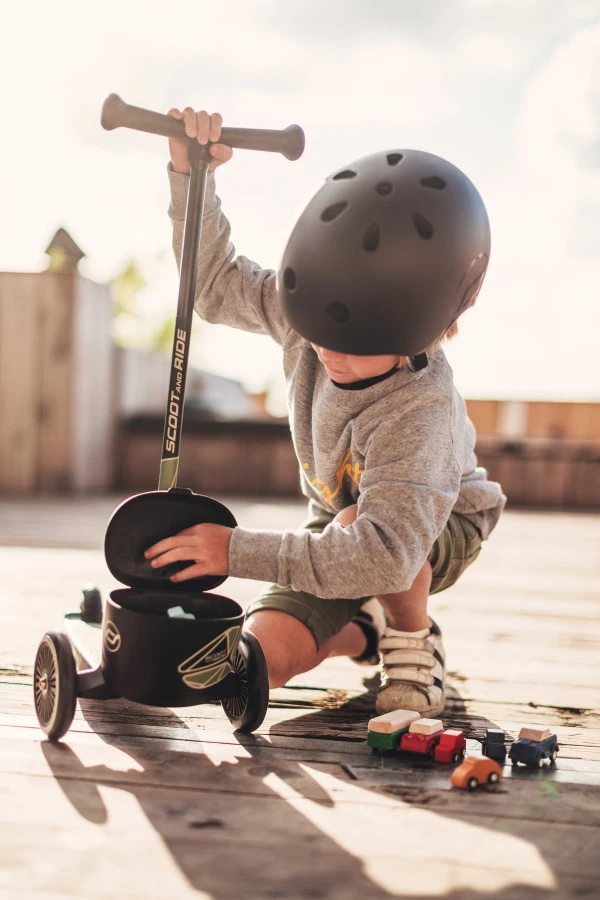 Scoot And Ride Green Lines Highwaykick 2 Step SR-96525 6 Scoot And Ride Green Lines Highwaykick 2 Step SR-96525 - Afbeelding 6