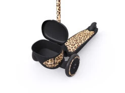 Scoot And Ride Leopard Highwaykick 2 Step SR-96524 13 Scoot And Ride Leopard Highwaykick 2 Step SR-96524 -Babyproducten Scoot and Ride Leopard Highwaykick 2 Step SR 96524 .4