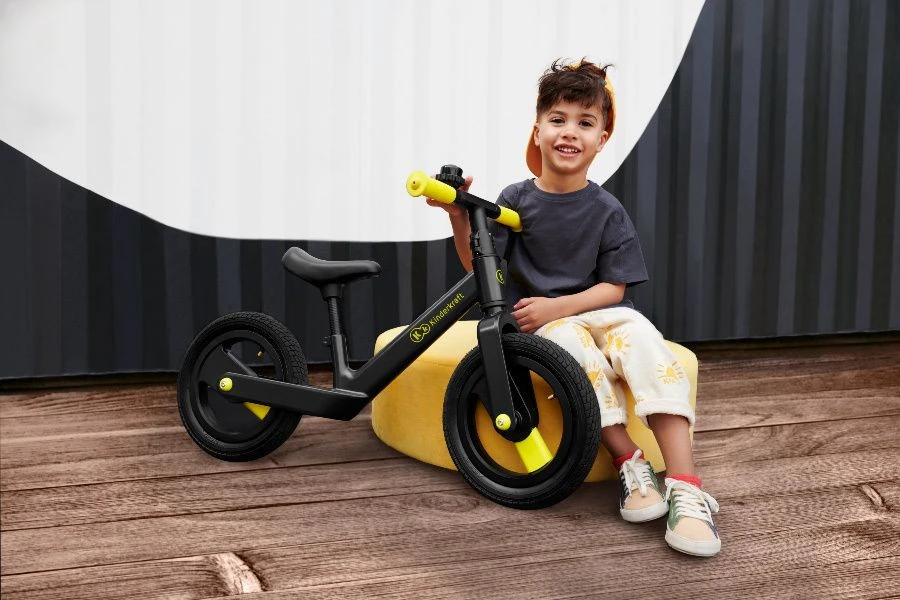 Kinderkraft Goswift Black Volt Loopfiets KRGOSW00BLK0000 8 Kinderkraft Goswift Black Volt Loopfiets KRGOSW00BLK0000 - Afbeelding 8