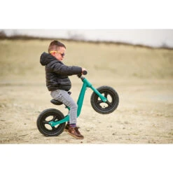Lorelli Air Light Lemon-Lime Loopfiets 1041005-0007 19 Lorelli Air Light Lemon-Lime Loopfiets 1041005-0007 -Babyproducten lorelli air light loopfiets lifestyle 1