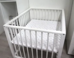 MamaLoes White/Grey Stars Boxdek W-388588 9 MamaLoes White/Grey Stars Boxdek W-388588 -Babyproducten mamaloes white grey stars boxdek w 388588