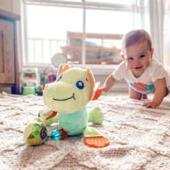 Playgro Sensory Friends Dusty Dragon Buggyspeeltje P0188473 13 Playgro Sensory Friends Dusty Dragon Buggyspeeltje P0188473 -Babyproducten playgro sensory friends dusty dragon buggyspeeltje p0188473 .3