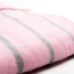 Zaffiro Grijs & Roze Gestreept 100 X 150 Cm Ledikantdeken 15403 8 Zaffiro Grijs & Roze Gestreept 100 X 150 Cm Ledikantdeken 15403 -Babyproducten zaffiro roze grijs gestreept 100 x 150 cm ledikantdeken 3